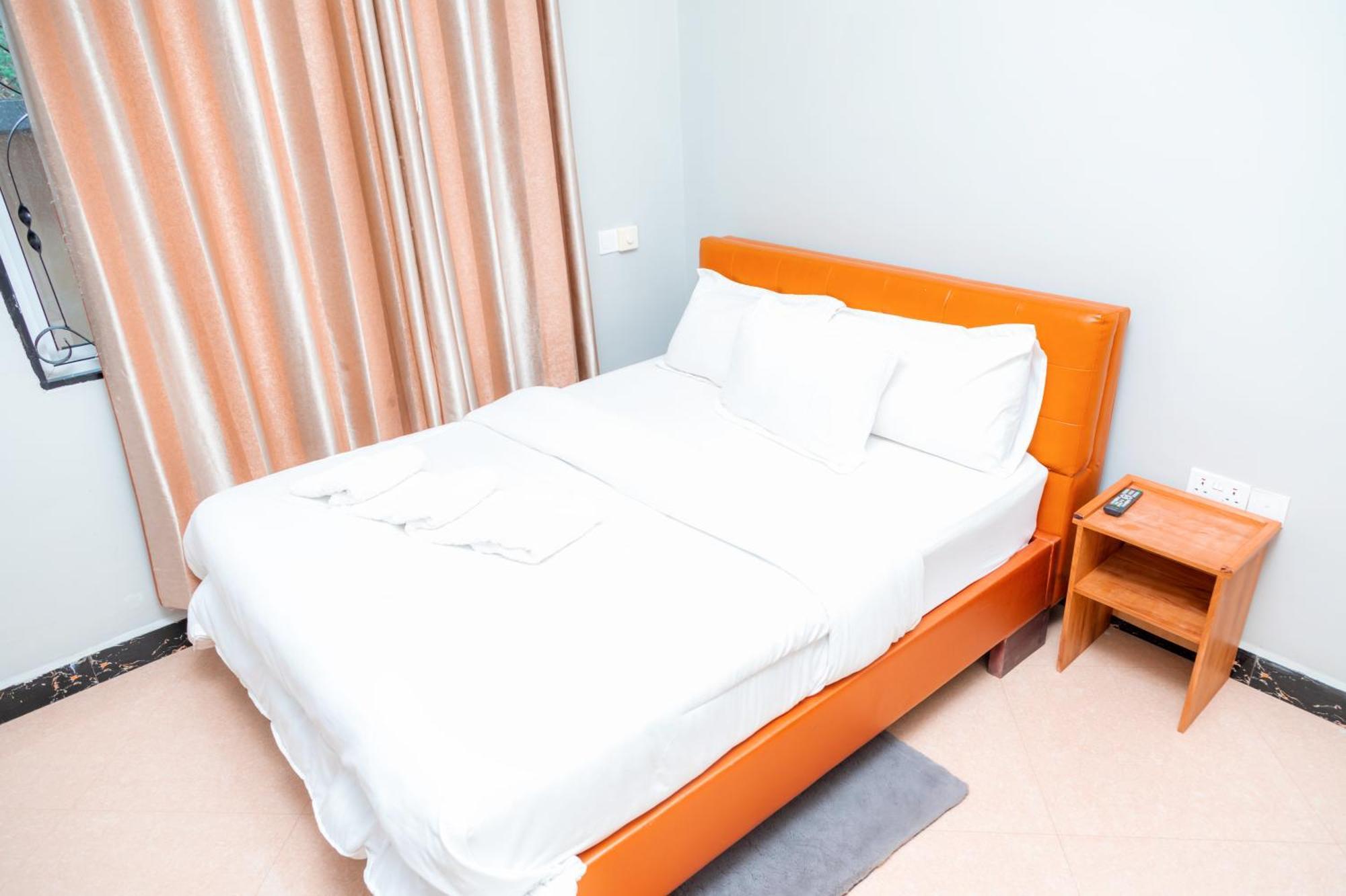 Basil Link Luxury Rooms Dodoma Exterior photo